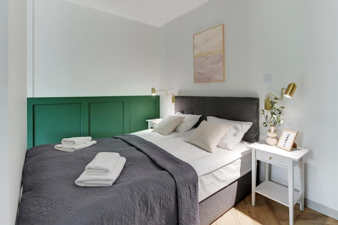Flatbook - City Center Apartments Angielska Grobla Гданск Екстериор снимка